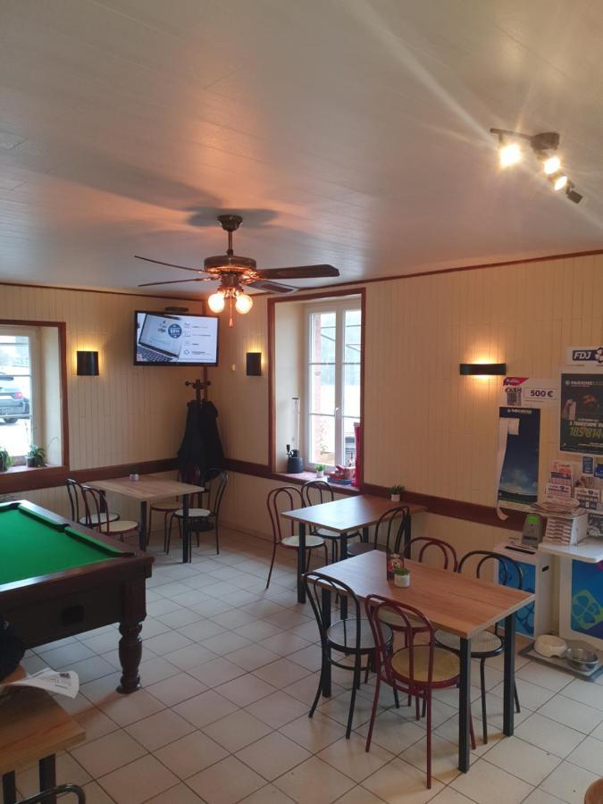 Hotel De La Gare Verchamp 외부 사진